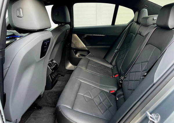 BMW i5 cena 582900 przebieg: 5, rok produkcji 2023 z Nowy Targ małe 191